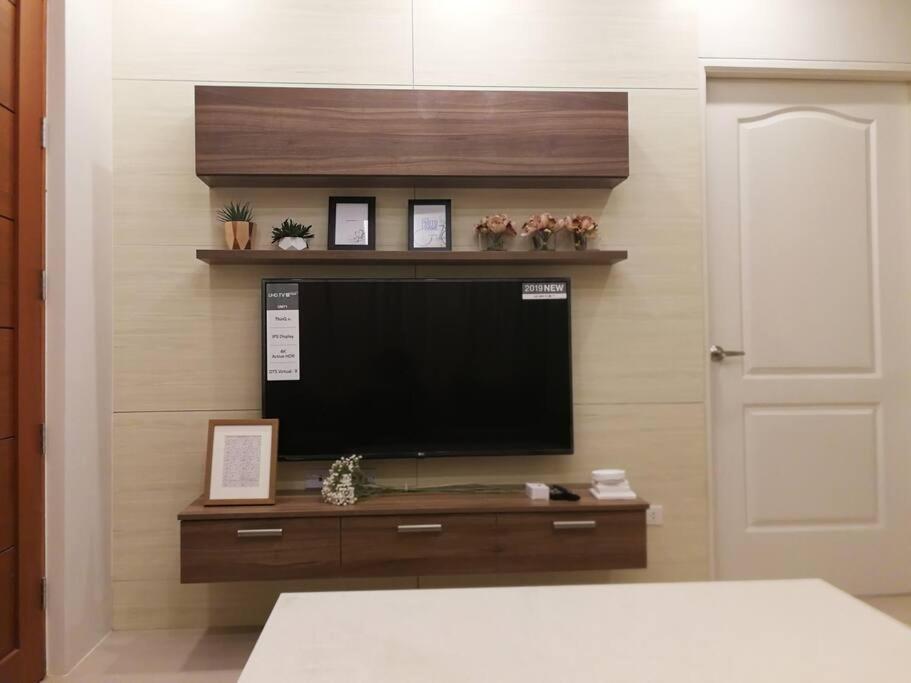 Adria Residences - Emerald Garden - 2 Bedroom Unit For 4 Person Manila Zewnętrze zdjęcie